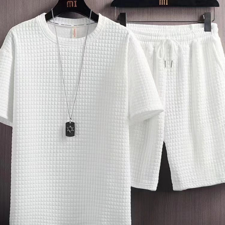 Completo casual da uomo due pezzi: T-shirt a maniche corte e pantaloncini